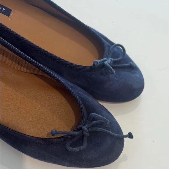 Margaux Women's navy blueBallet Flats Women’s size 41